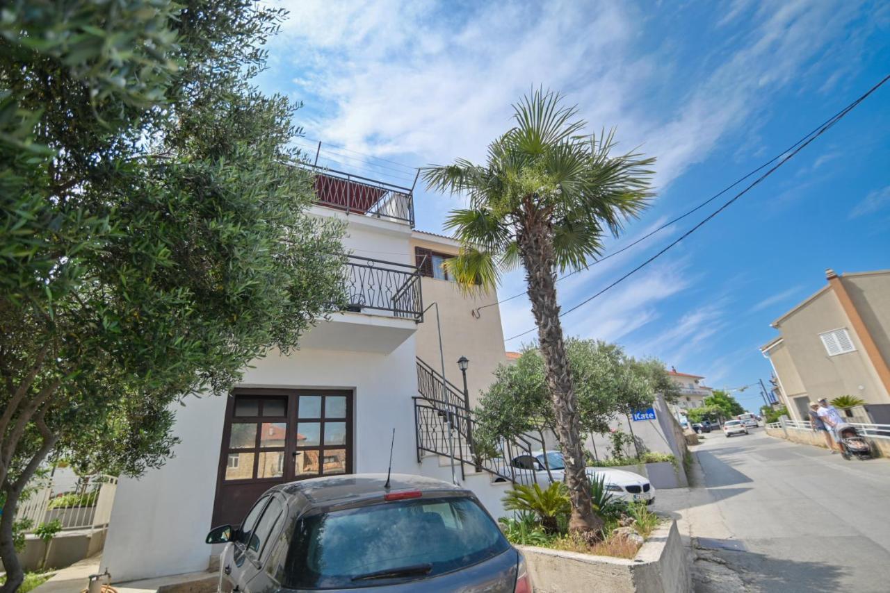 Guesthouse Kate Trogir Exterior foto