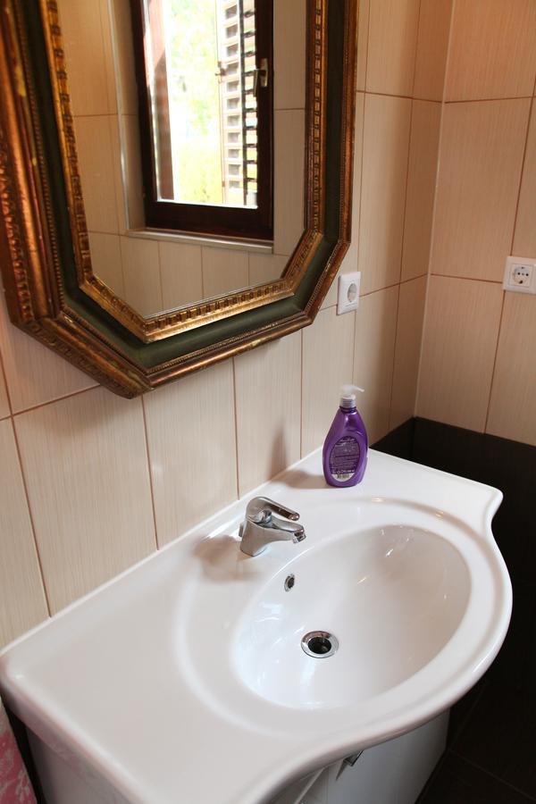 Guesthouse Kate Trogir Exterior foto
