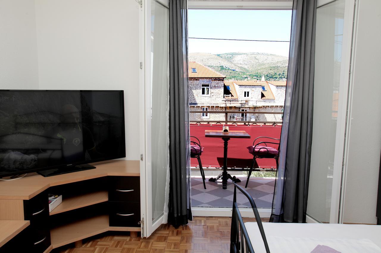 Guesthouse Kate Trogir Exterior foto